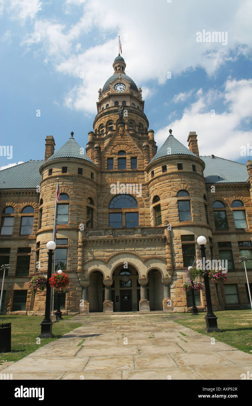 Trumbull County Courthouse Warren dans l'Ohio l'Art Roman Richardsonien Banque D'Images