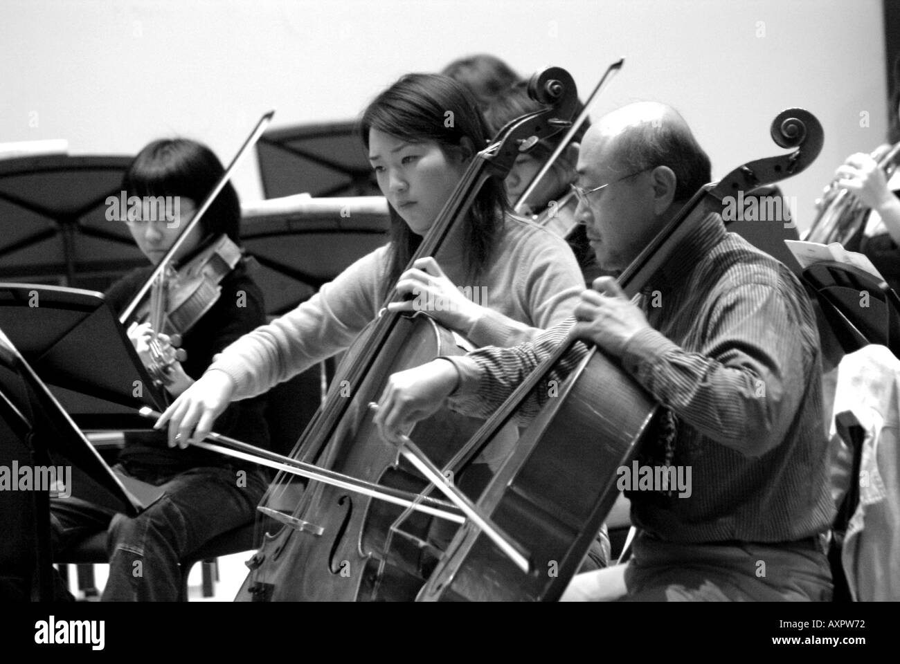 L'Orchestre de chambre philharmonique de Kyoto Kyoto Japon répétition en novembre 2005 Banque D'Images