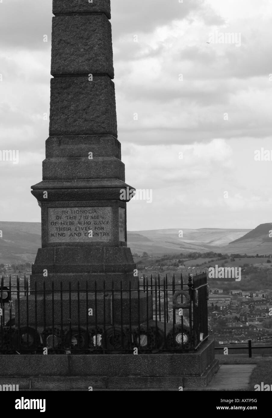 Werneth Cénotaphe Faible Armistice memorial Banque D'Images