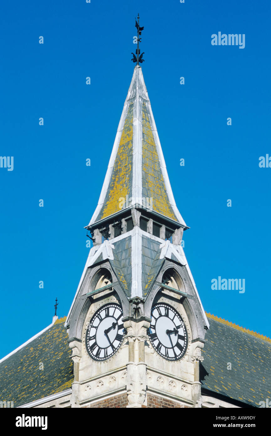 Tour de l'horloge et Spire. Banque D'Images