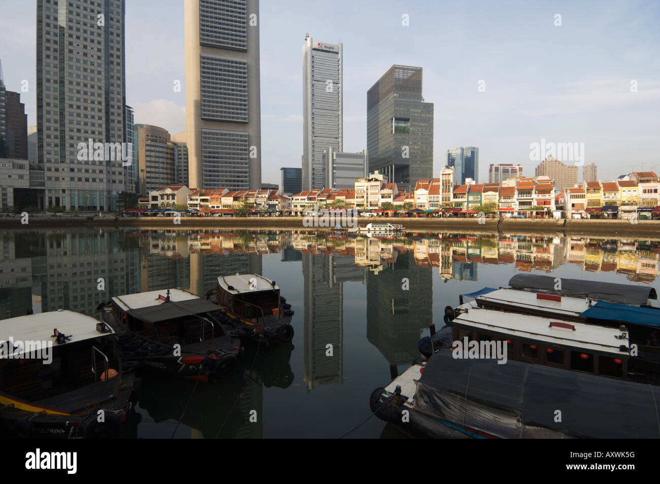 Tôt le matin, Boat Quay et le quartier financier, à Singapour, en Asie du Sud-Est, l'Asie Banque D'Images