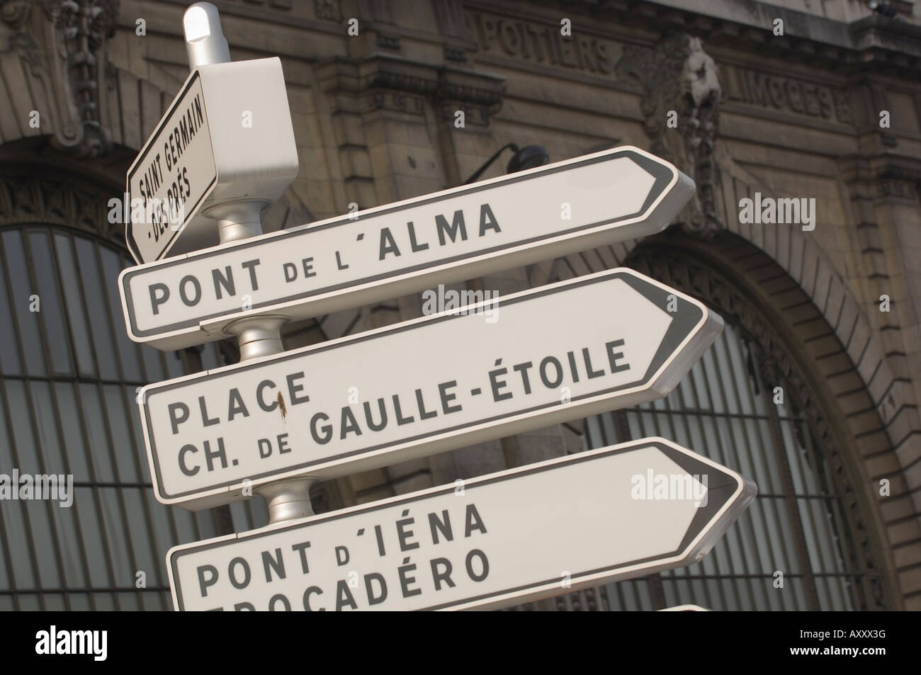 Panneau signalisation paris Banque de photographies et d’images à haute ...