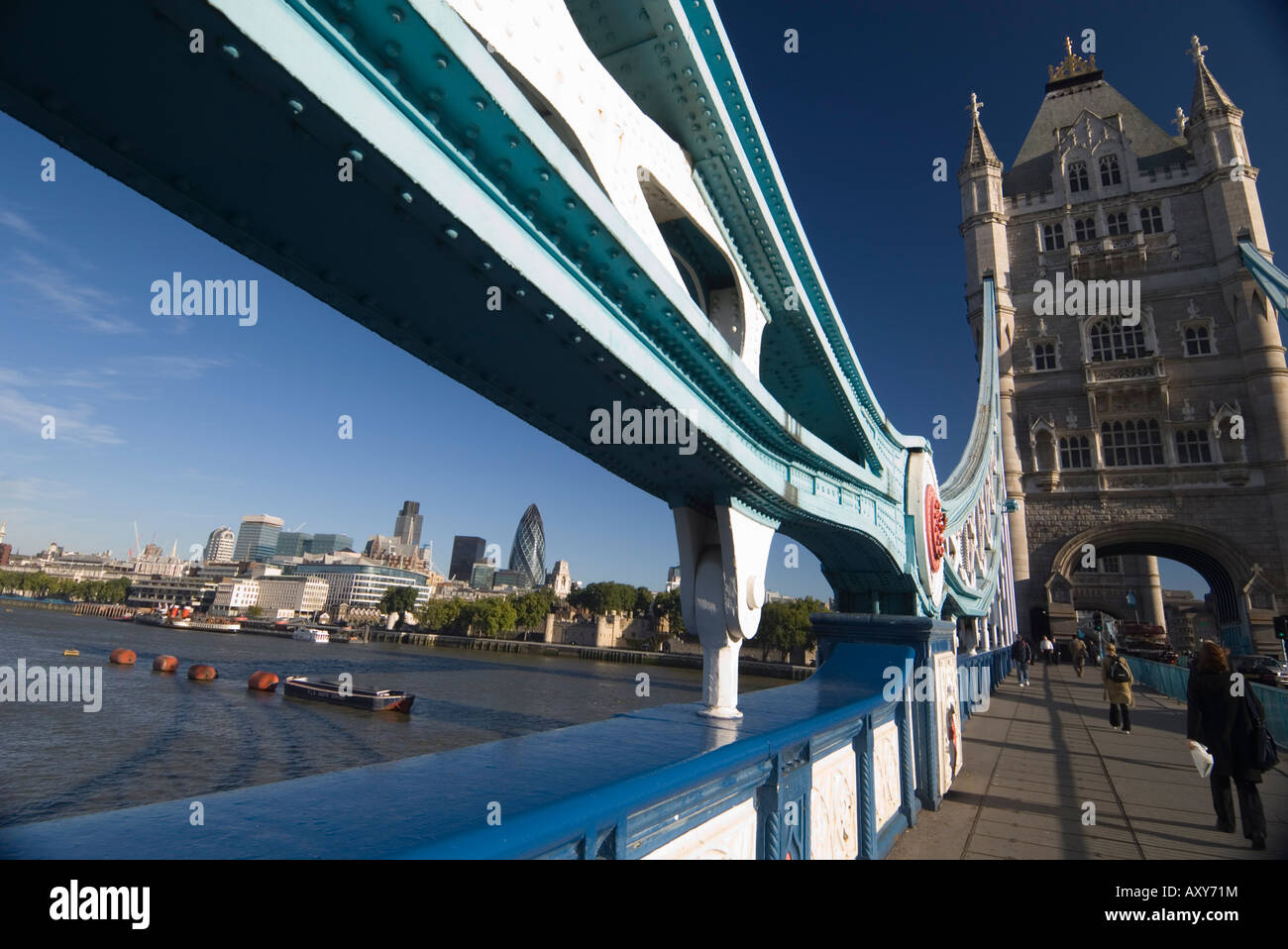 La ville de Londres, du Tower Bridge, Londres, Angleterre Banque D'Images