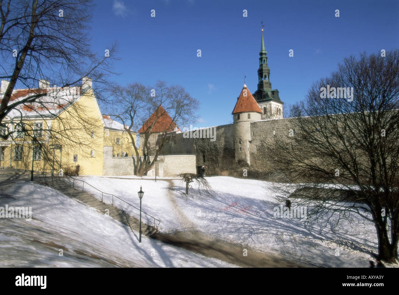 La vieille ville en hiver, Tallinn, Site du patrimoine mondial de l'UNESCO, l'Estonie, pays Baltes, Europe Banque D'Images