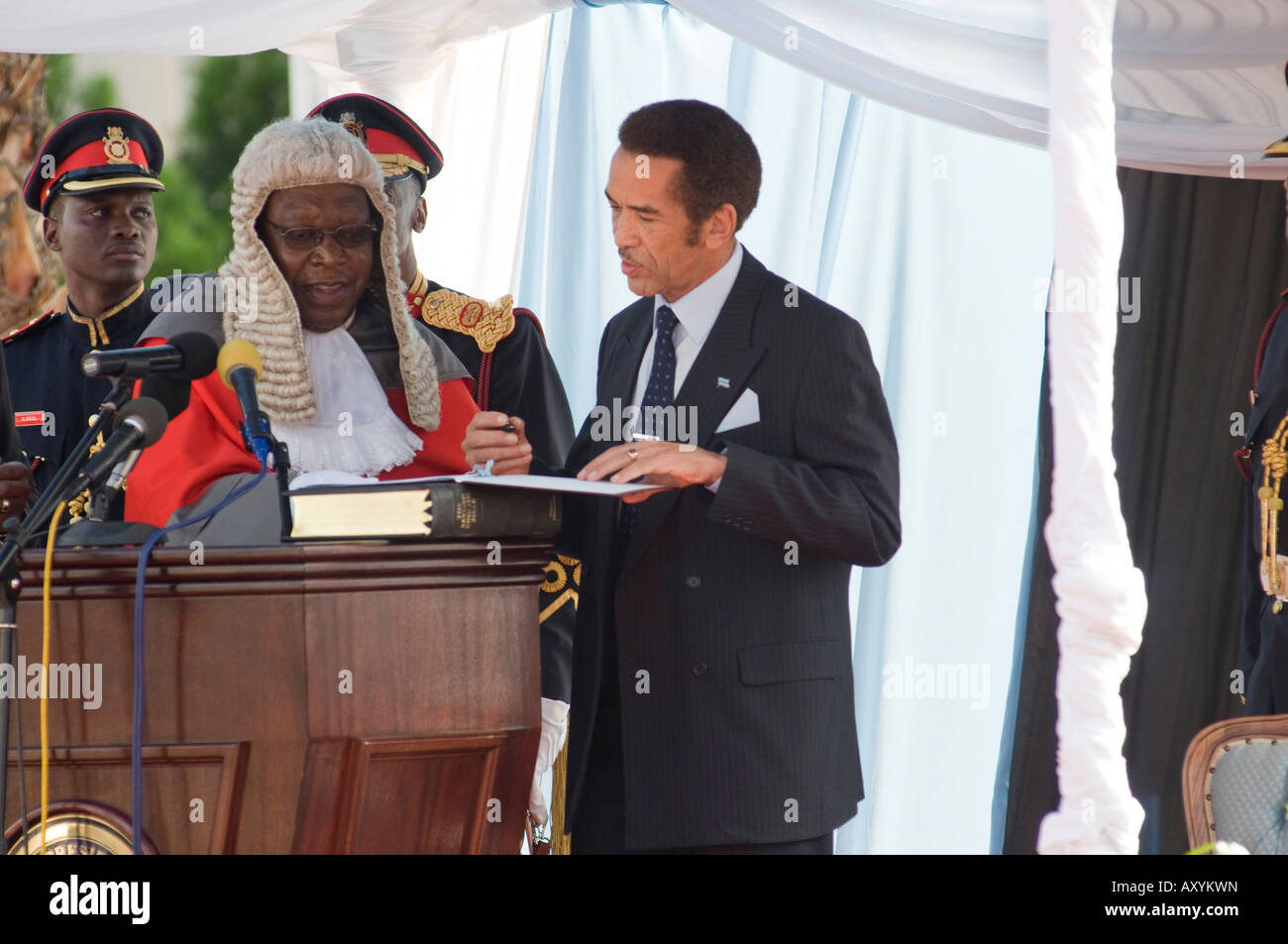 Inauguration de Seretse Khama Ian Khama quatrième président de la République du Botswana Banque D'Images
