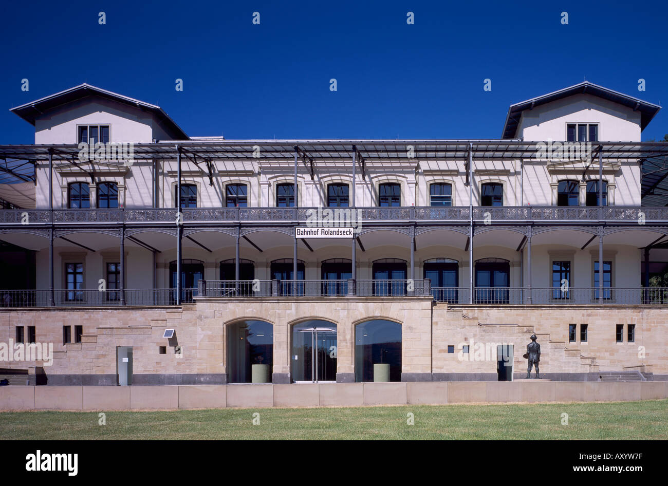 Bahnhof Remagen, Rolandseck, Arp-Museum, Totale Banque D'Images