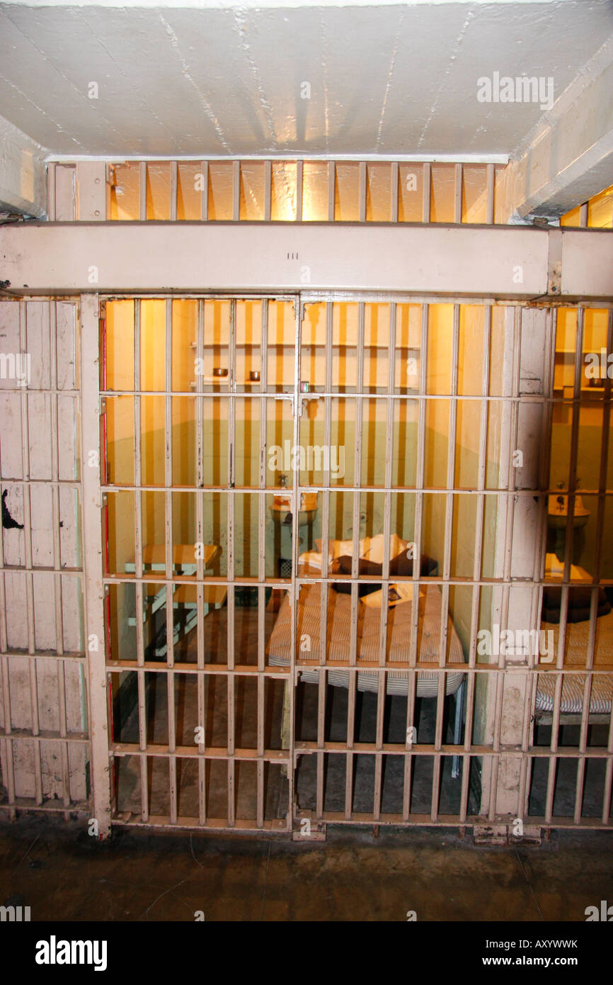 Cellule de prison dans le pénitencier d'Alcatraz Banque D'Images