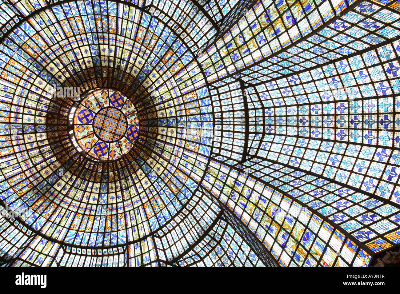 Le dôme au magasin Le Printemps Restaurant, Paris, France Banque D'Images