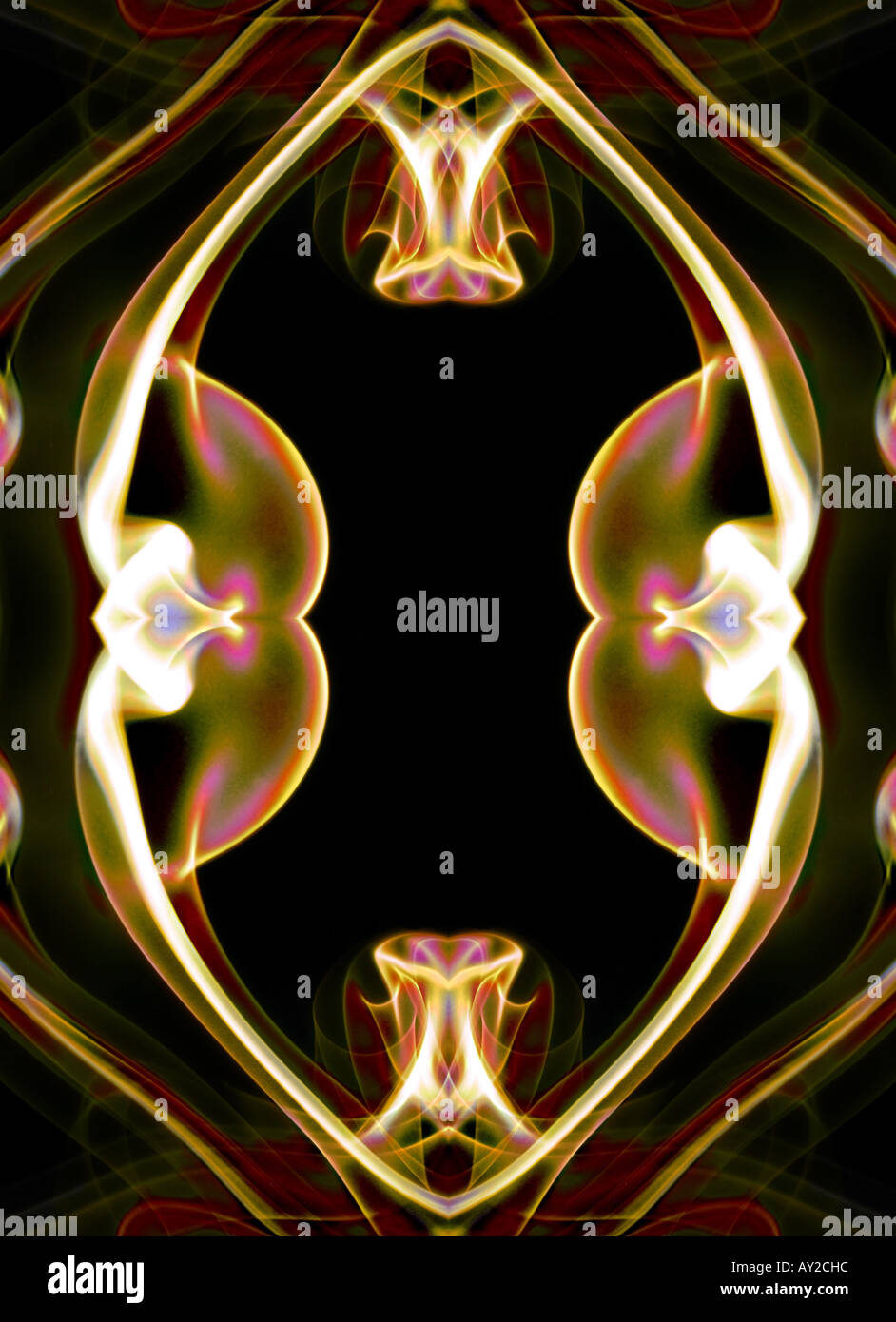 Kaléidoscope kaléidoscope arty art design pattern structure formulaire motif floral couleur couleur horizontal noir détail gothique illu Banque D'Images