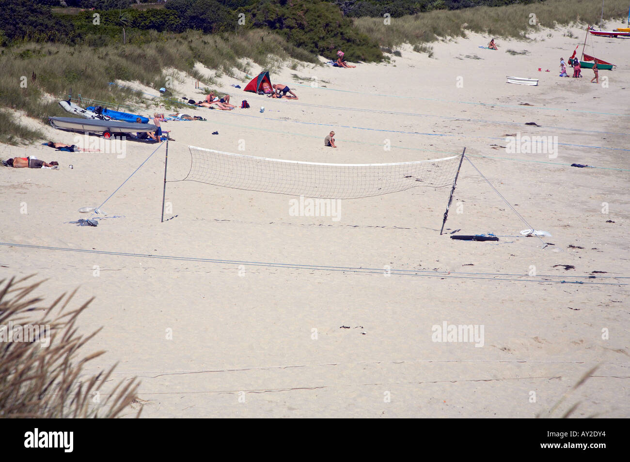 Filet de badminton sur la plage Par Ville supérieur St Martin s'Isles of Scilly Banque D'Images