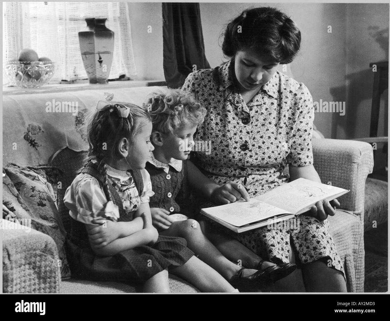 Mère avec enfants Banque D'Images