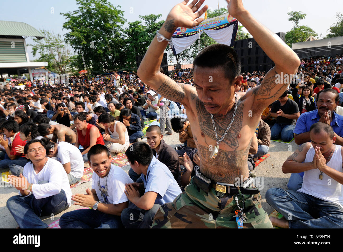 Le festival de tatouage qui a lieu chaque année à Wat Phra Nakhon Chaisi Thaïlande Banque D'Images