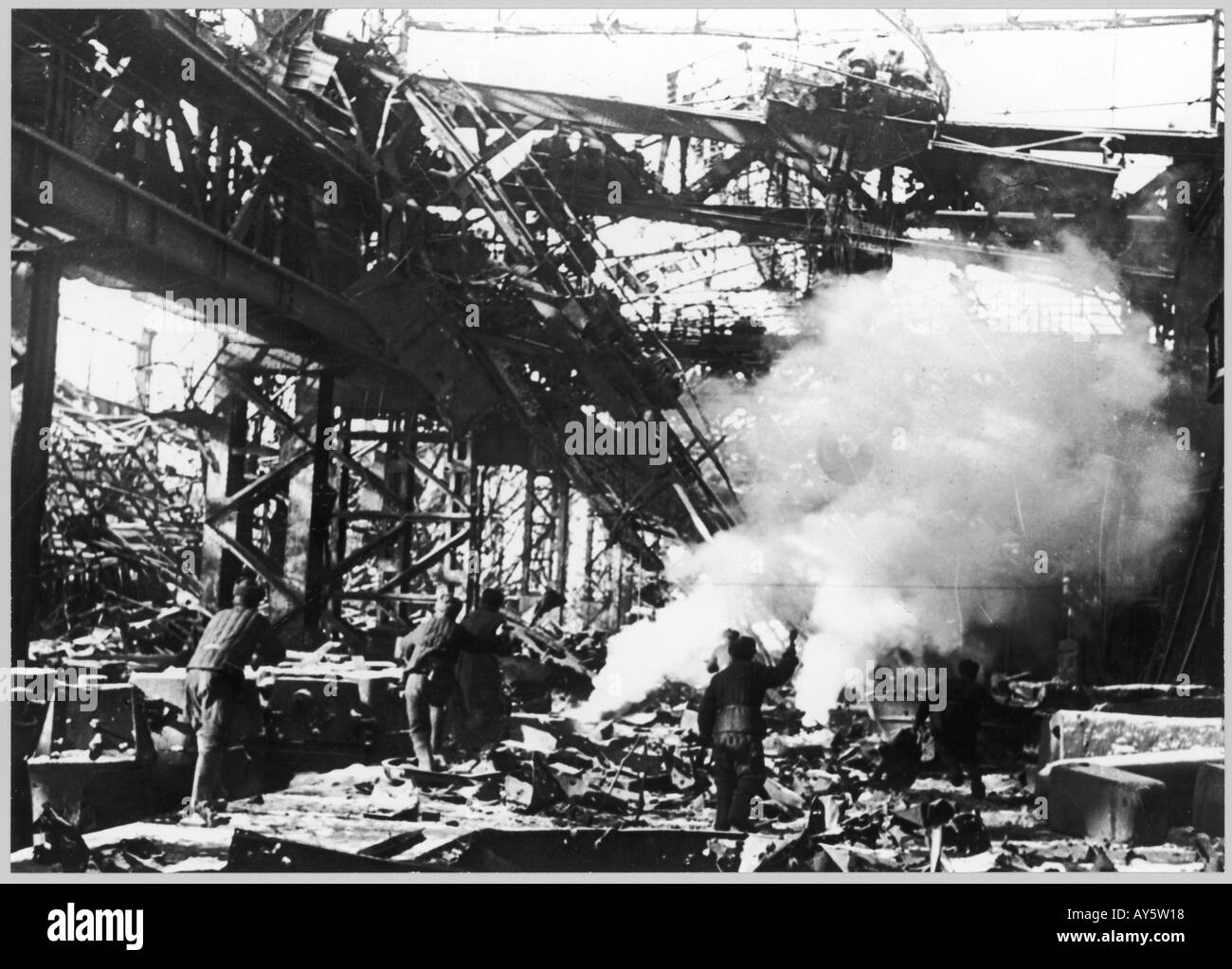 Usine de tracteurs de Stalingrad Photo Stock - Alamy