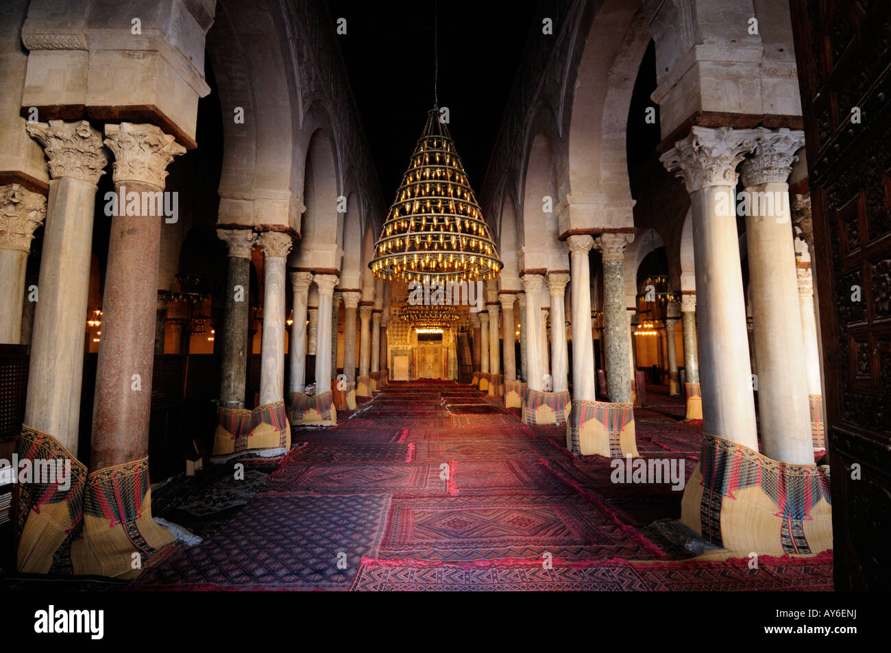 Salle de prière de la Grande Mosquée, Kairouan, Tunisie Banque D'Images