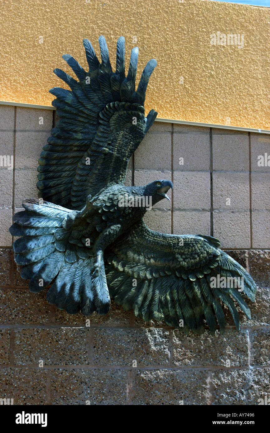 La sculpture à l'aigle désert vivant à Palm Desert en Californie Banque D'Images