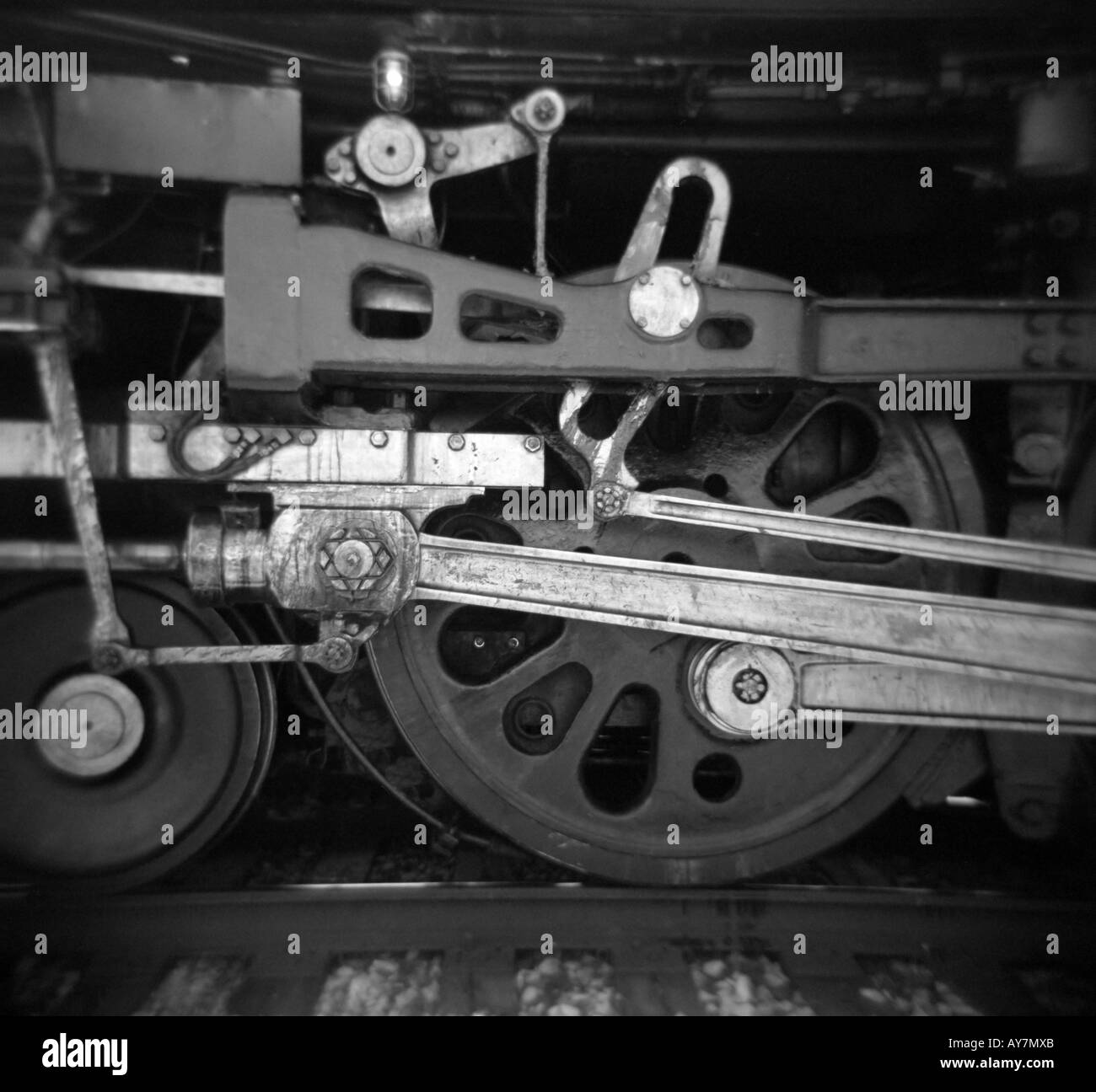 La démonstration de la puissance de la vapeur, de l'Union Pacific 844 moteur s'arrête pour prendre l'eau dans la région de Carrizozo, Nouveau Mexique. Banque D'Images