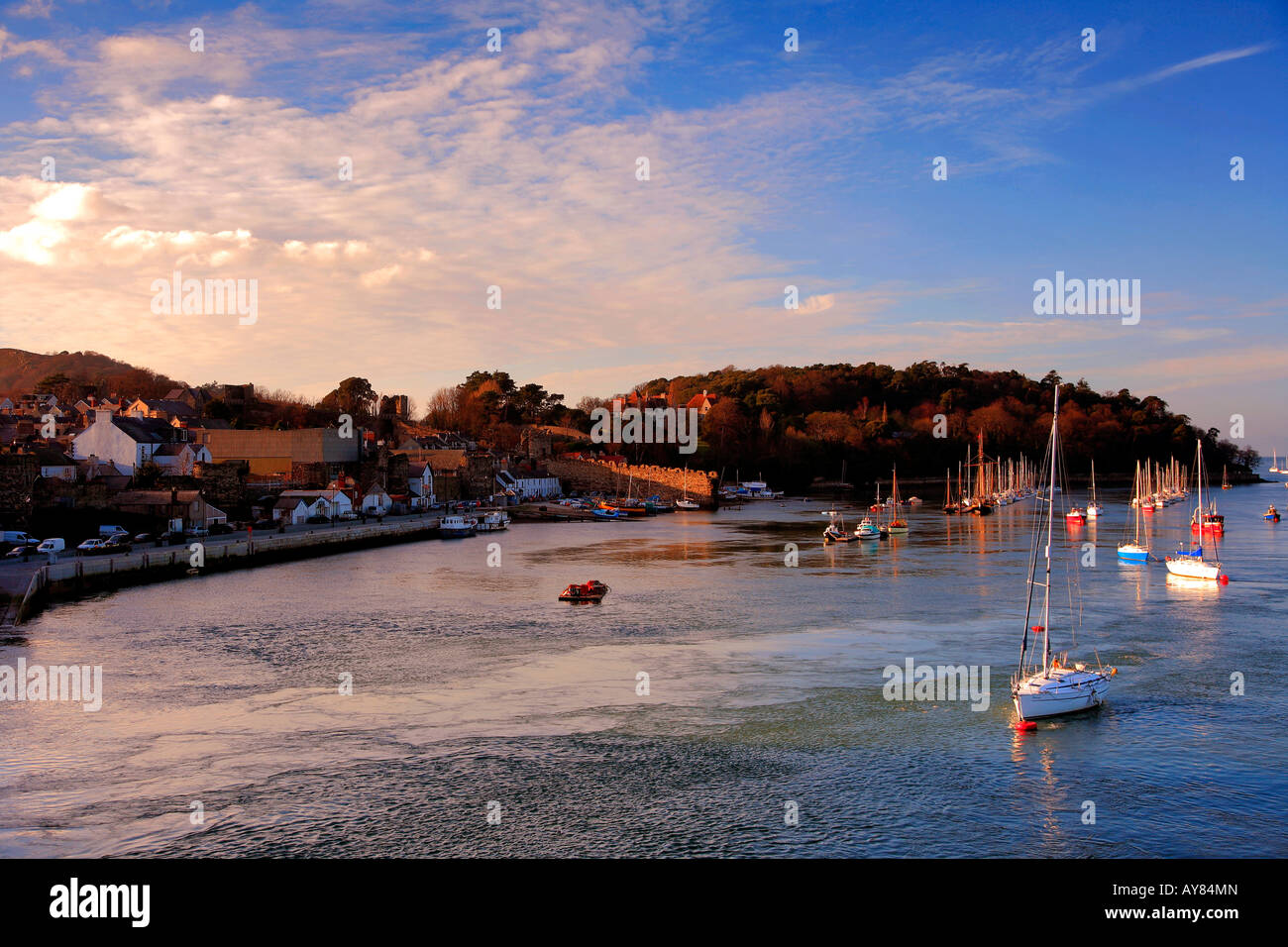 Les bateaux de plaisance sur la rivière Conwy Afon Conwy Gwynedd au nord du Pays de Galles La Grande-Bretagne UK Banque D'Images