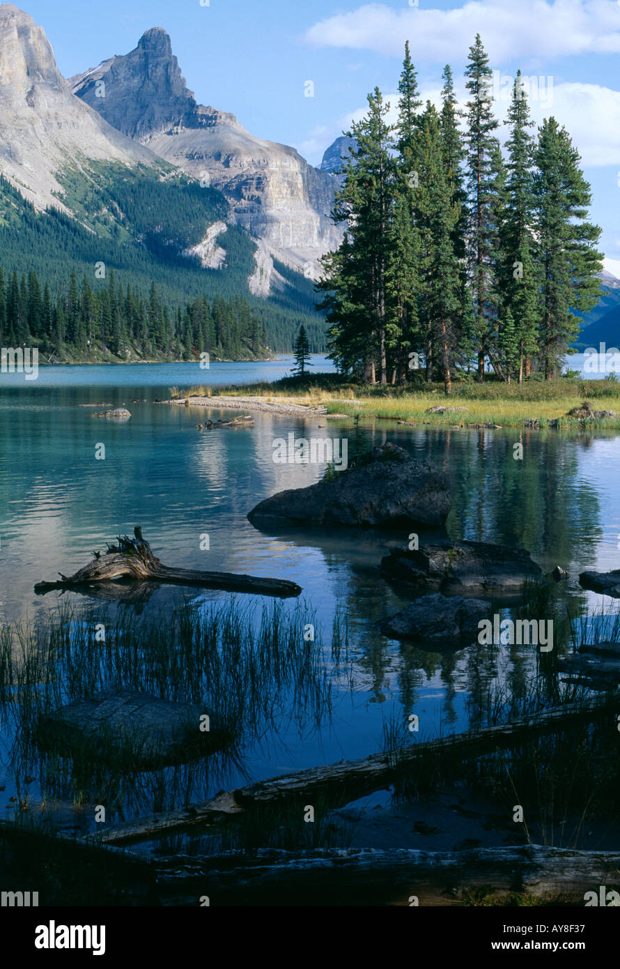 Spirit Island Lac Maligne, parc national Jasper Les Rocheuses en Alberta Canada Banque D'Images