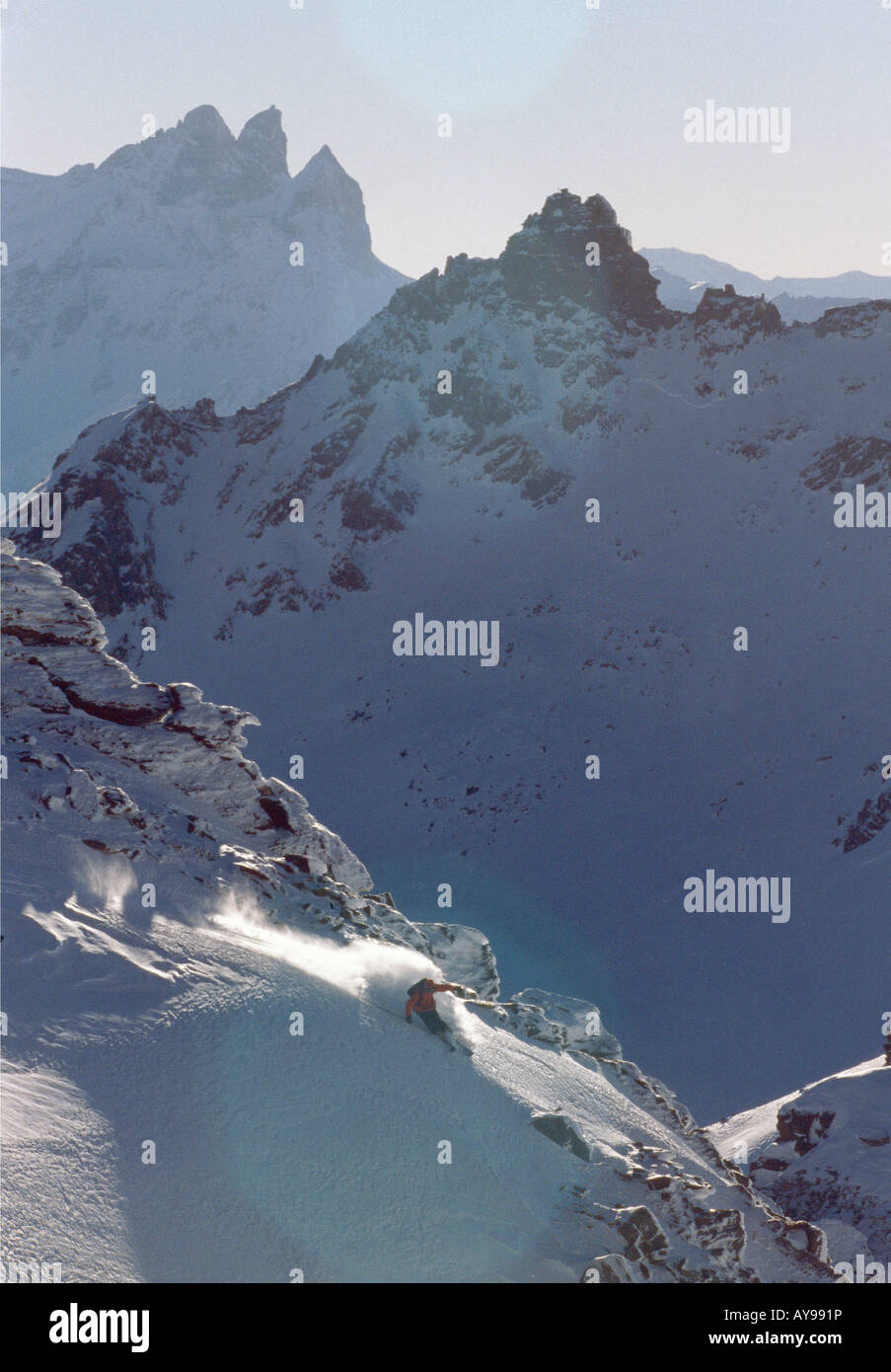 Le skieur DE VAL THORENS MONTAGNE ALPES Banque D'Images