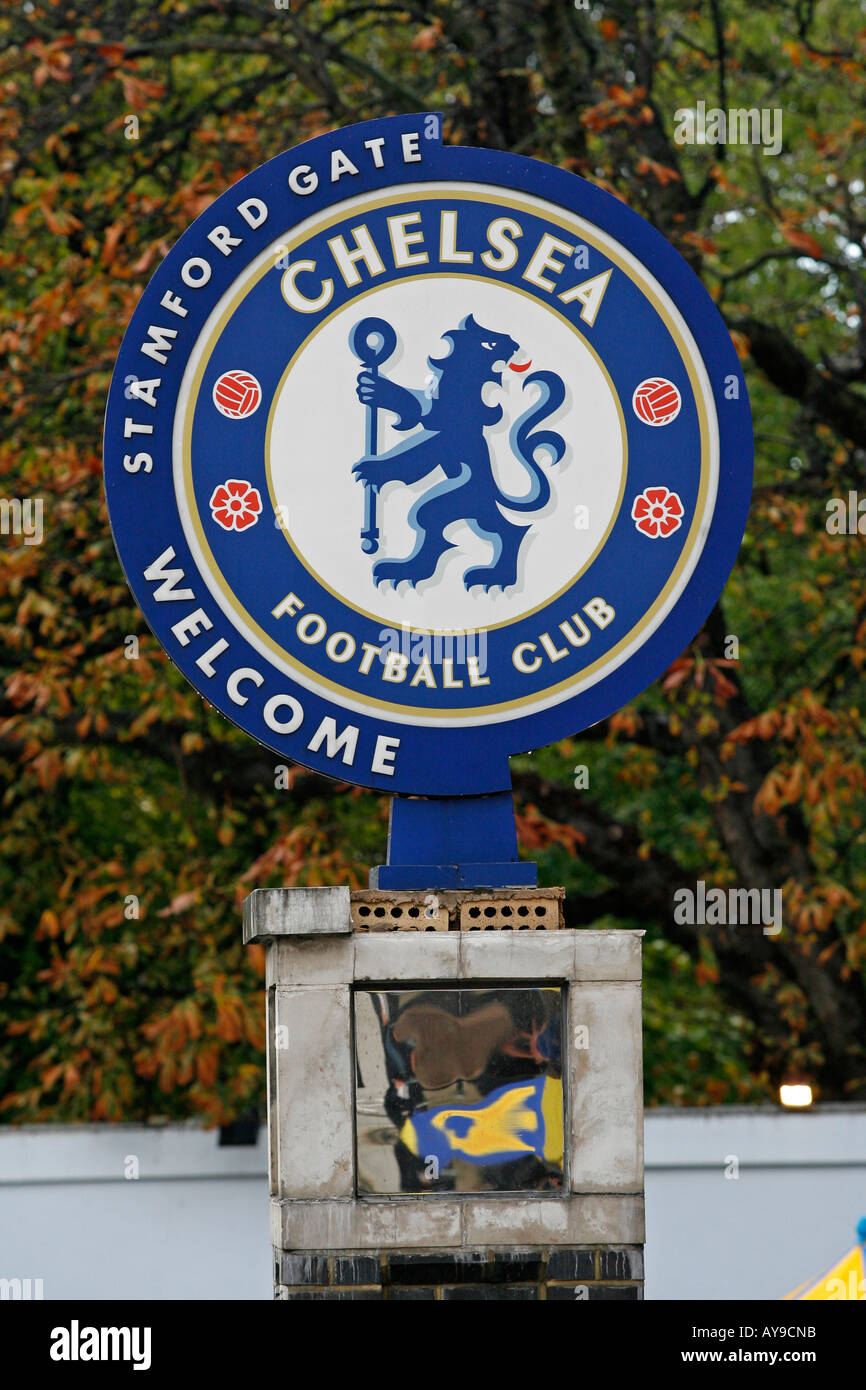 Chelsea football club logo Banque de photographies et d’images à haute ...