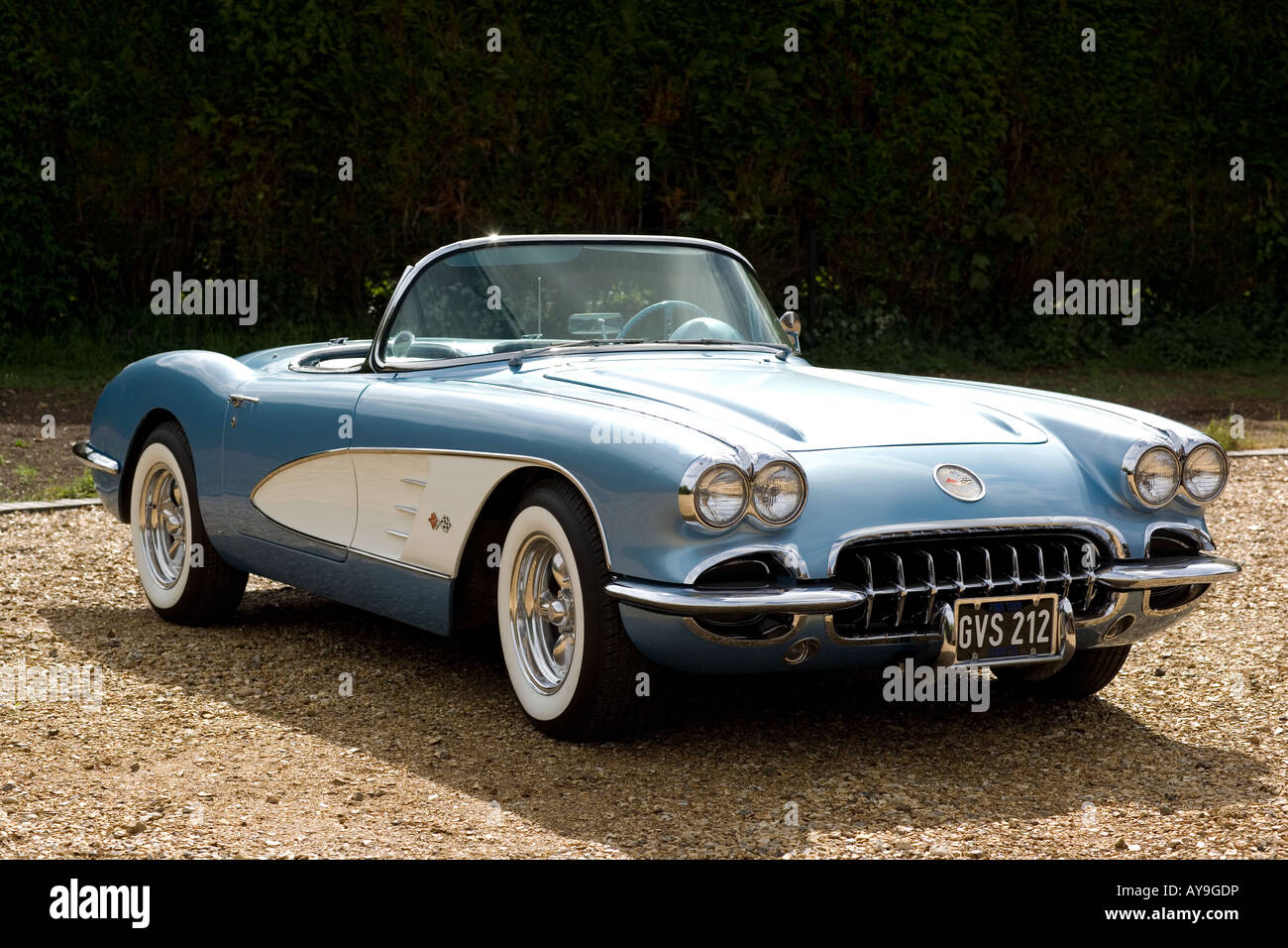 Chevrolet Corvette Convertible bleu vintage sports car Banque D'Images