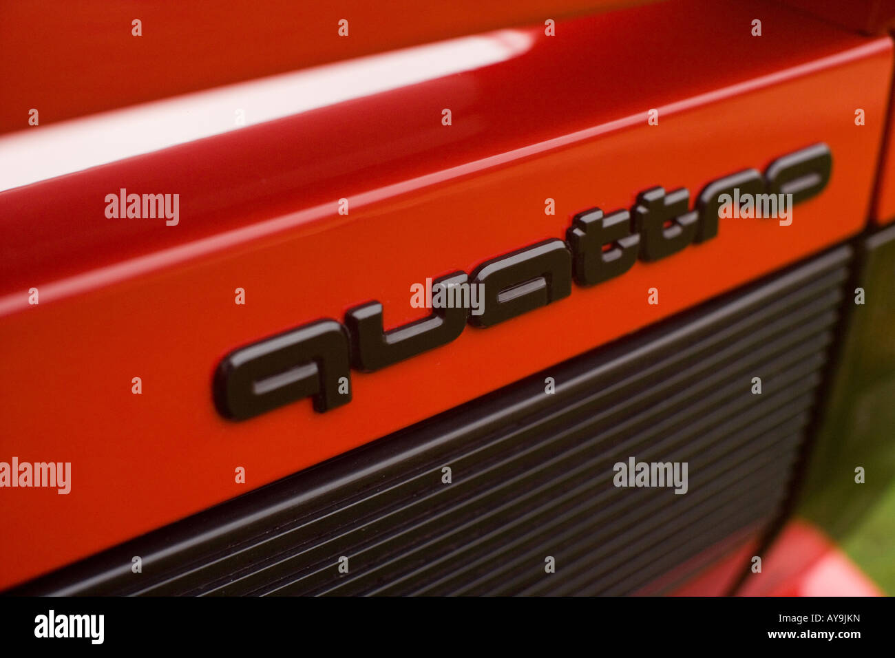 AUDI quattro 2008 ROUGE Banque D'Images