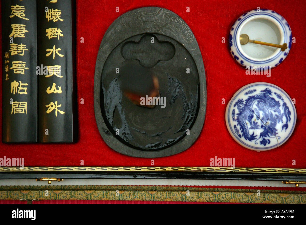 Instruments pour la calligraphie Banque D'Images