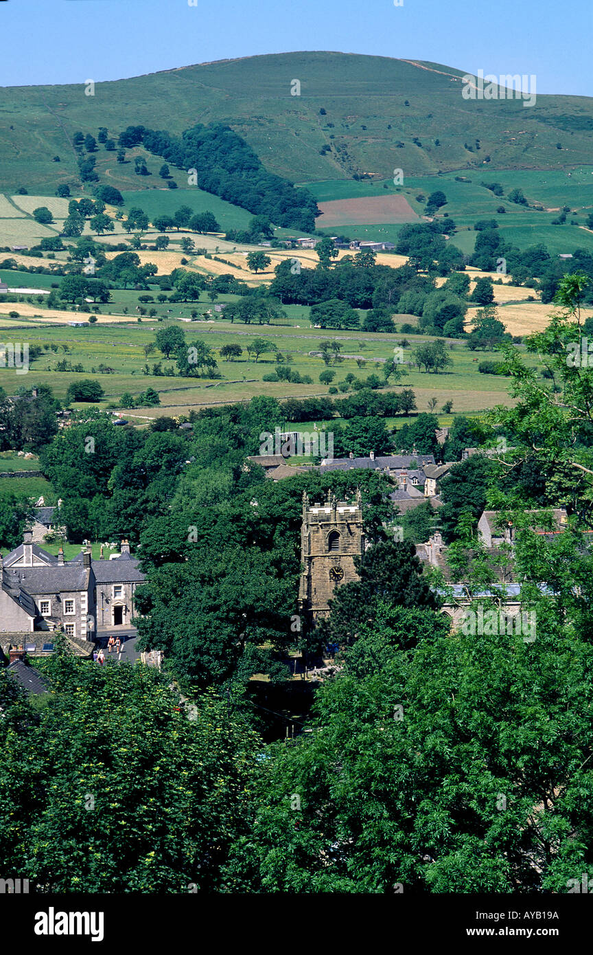 Castleton Hope Valley Derbyshire et Village Banque D'Images