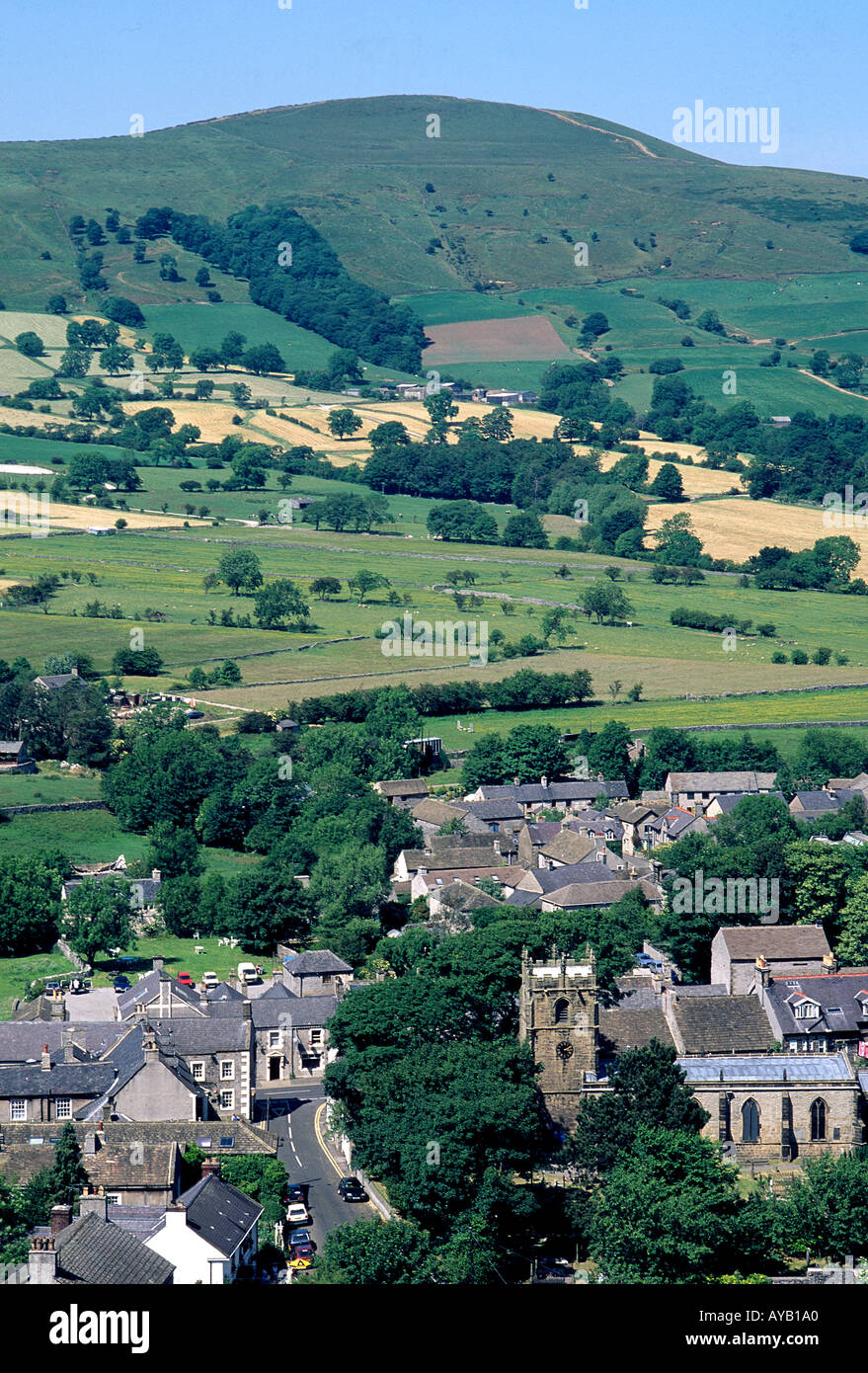 Castleton Hope Valley Derbyshire et Village Banque D'Images