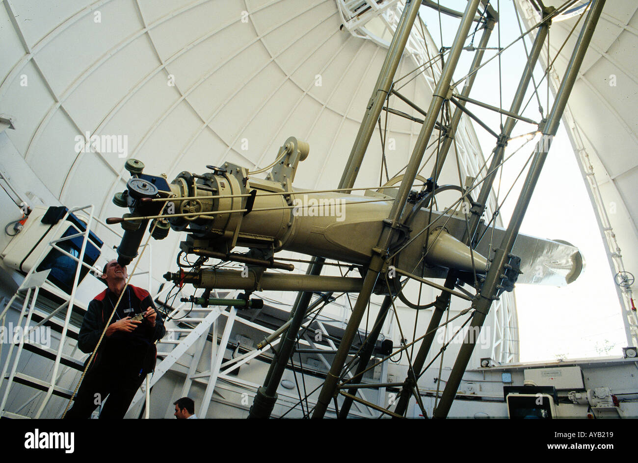 Le télescope à l'Observatoire Royal de Greenwich sur la ligne de 0 degrés longitude Banque D'Images