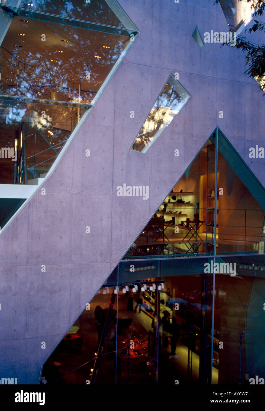 Tod's Omotesando Building, 5-1-15 Jingum', Shibuya-ku, Tokyo, 2004. Architecte : Toyo Ito and Associates Banque D'Images