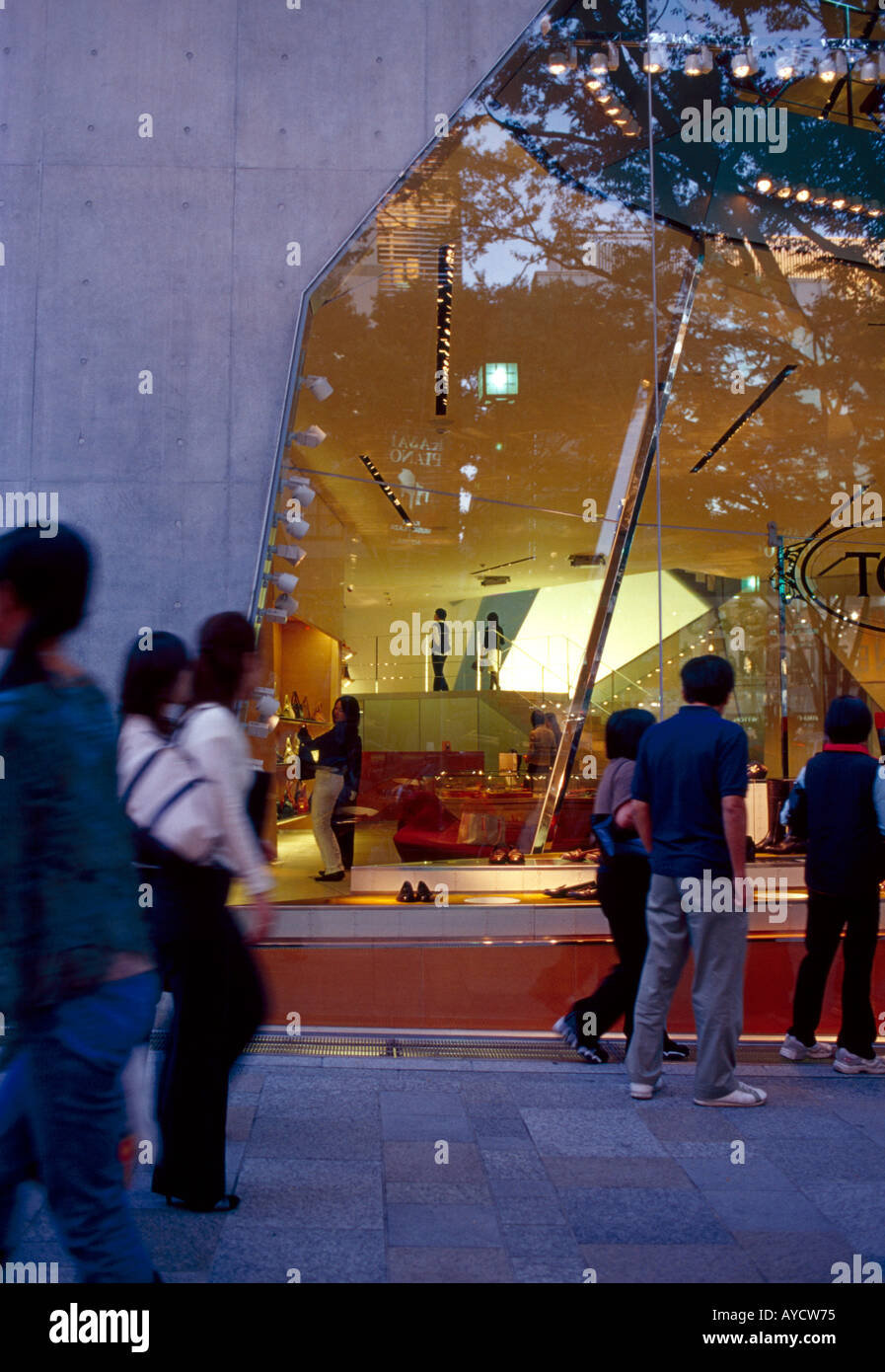 Tod's Omotesando Building, 5-1-15 Jingum', Shibuya-ku, Tokyo, 2004. Architecte : Toyo Ito and Associates Banque D'Images