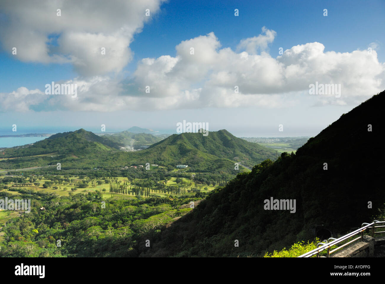 Vue panoramique de de Kane'ohe Pali O'ahu Hawaii Nu'uanu Valley Banque D'Images