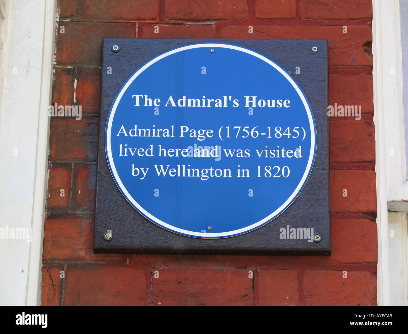 Blue plaque sur 'la maison' amiraux à Ipswich l'amiral Page. Go UK Suffolk Banque D'Images