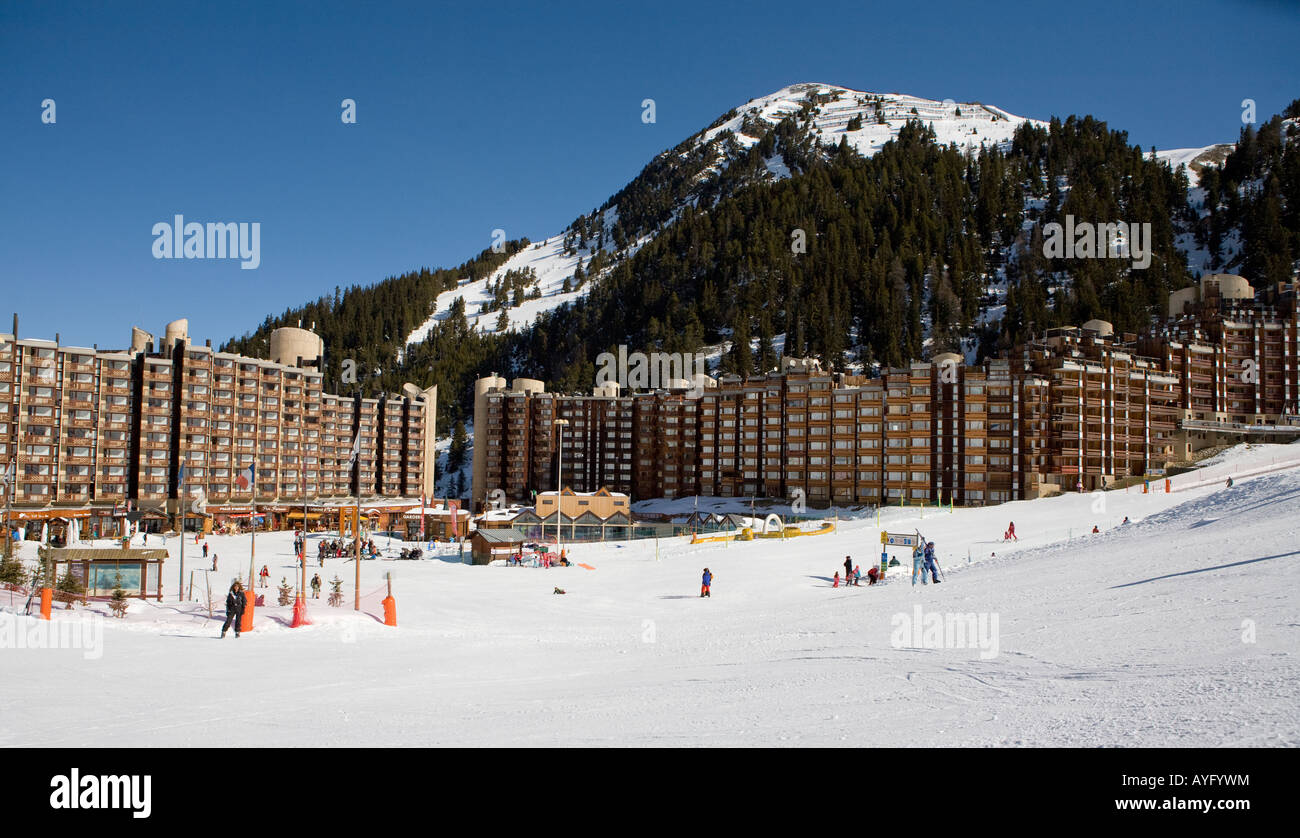 Construit à cet effet Bellcote de Ski à La Plagne dans les Alpes françaises France Europe Banque D'Images