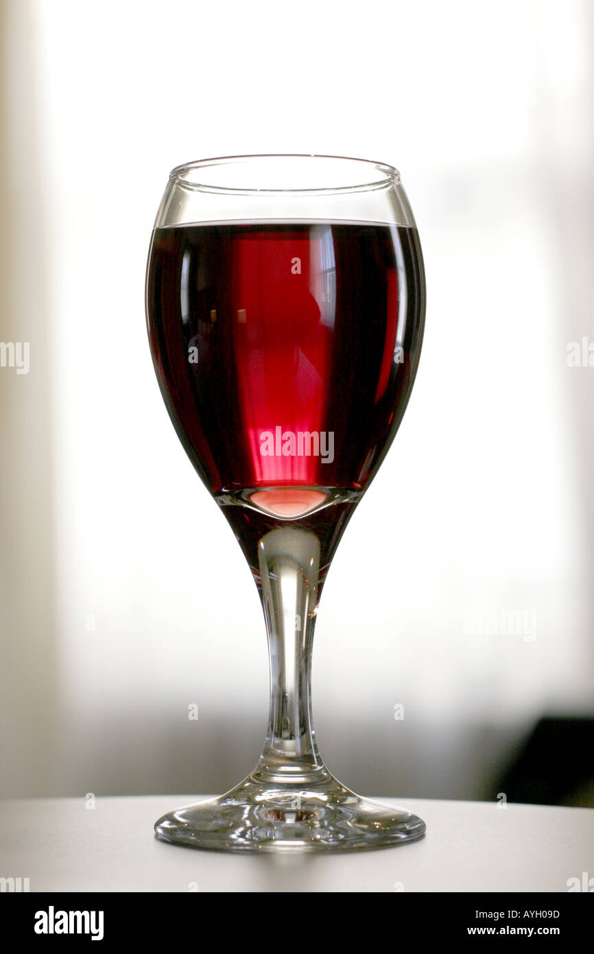 Un verre de vin Rose Banque D'Images