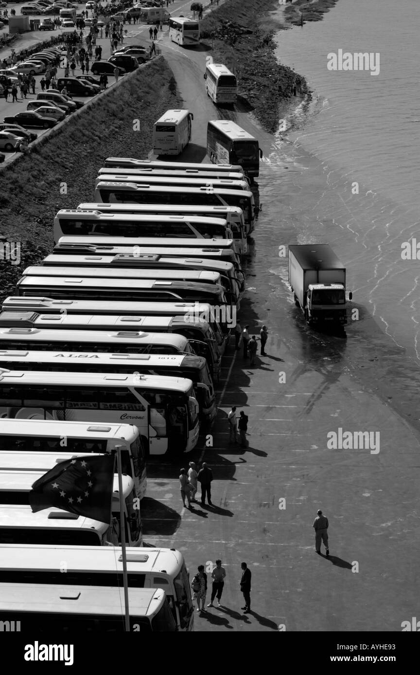 Mont st michel bus Banque de photographies et d’images à haute ...