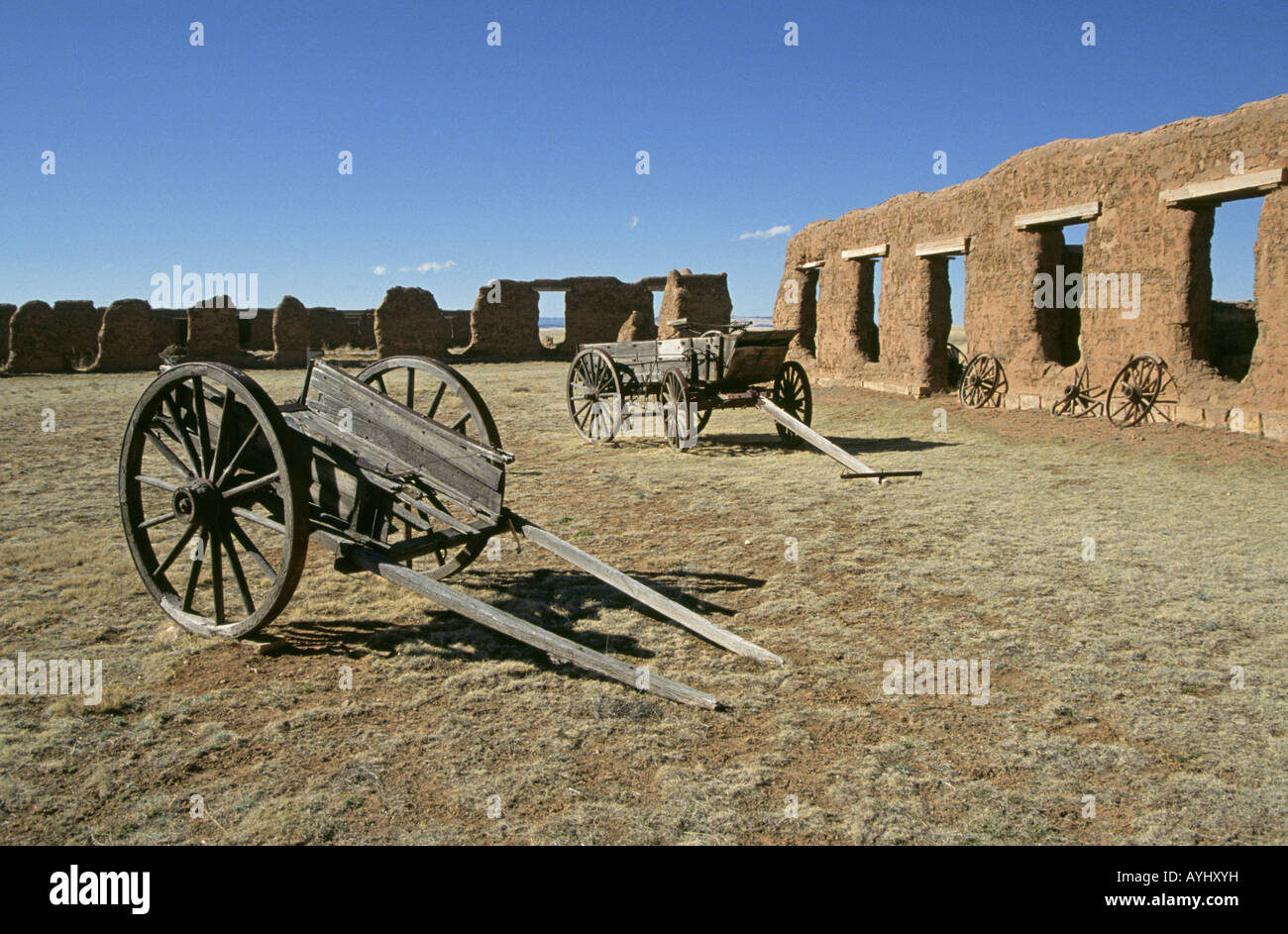 Une vue de la boue d'adobe walls of Old Fort Union européenne une guerre civile fort occupé par l'armée américaine Calvalry Banque D'Images