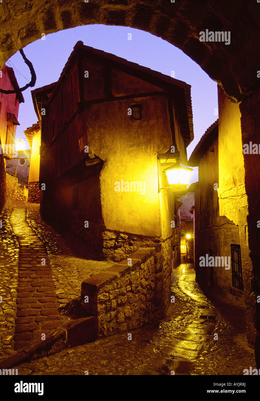 Vue de nuit. Albarracin. Teruel province. L'Aragon. L'Espagne. Banque D'Images