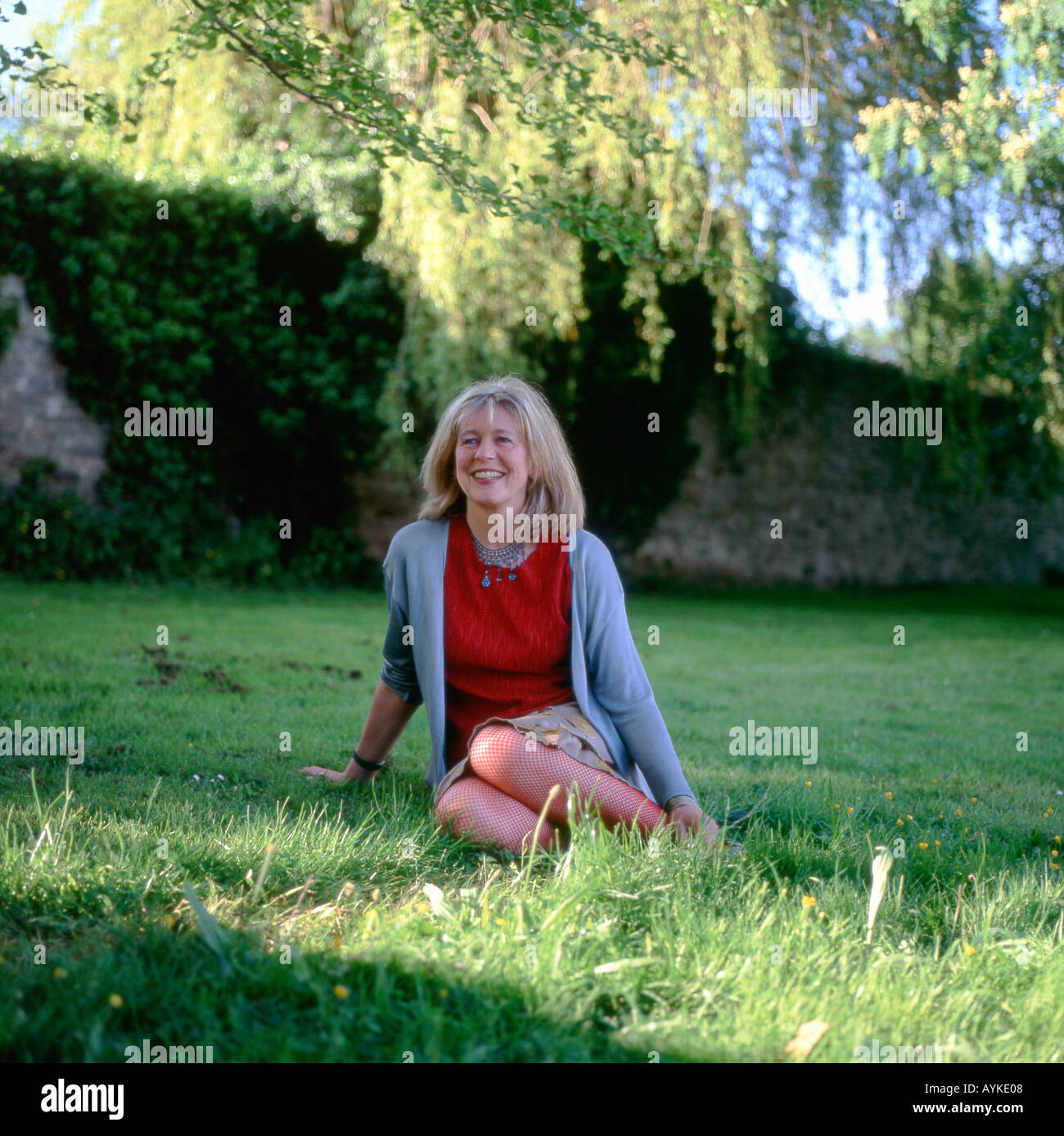 Auteur Deborah Moggach britannique au Guardian Hay Festival Hay-on-Wye Powys Pays de Galles 2004 KATHY DEWITT Banque D'Images