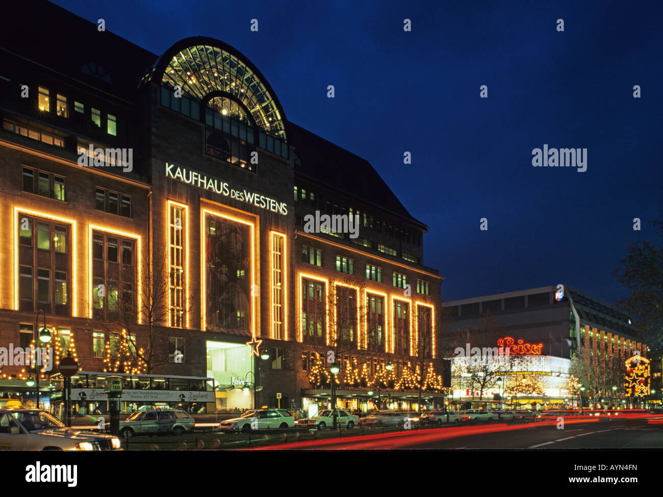 Europa Europe Allemagne Deutschland Berlin KaDeWe Kaufhaus des Westens Banque D'Images