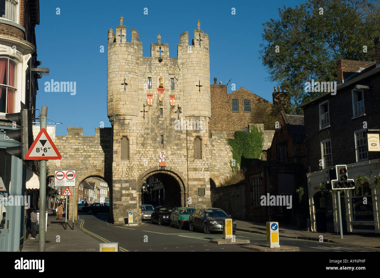 Micklegate Bar en été York North Yorkshire Angleterre Royaume-Uni Grande-Bretagne Banque D'Images