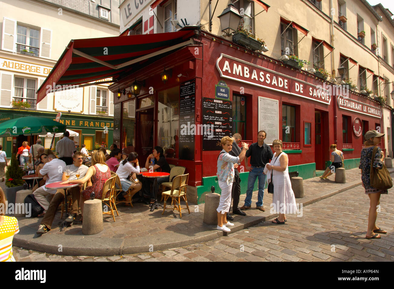 Brasserie à Montmartre - Paris France Banque D'Images