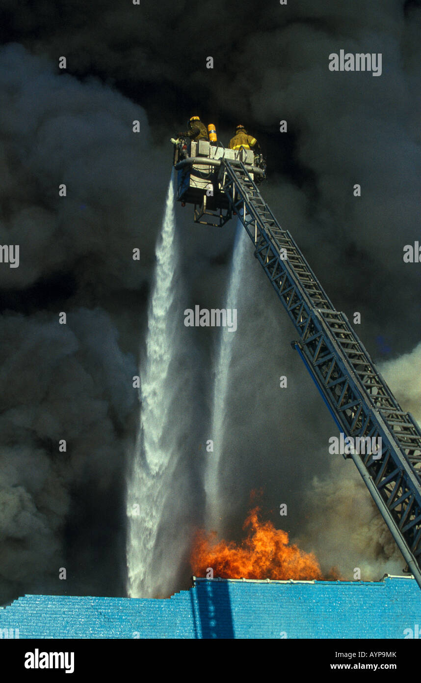 La 2e alarme incendie dans immeuble commercial Détroit, Michigan USA Banque D'Images