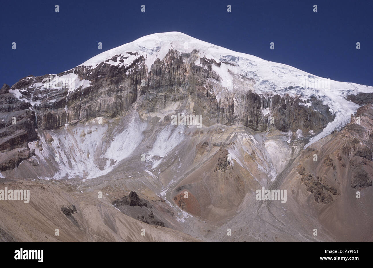 Volcan Sajama montrant d'éboulis sous la face ouest de l'amérique du nord, le parc national de Sajama, Bolivie Banque D'Images