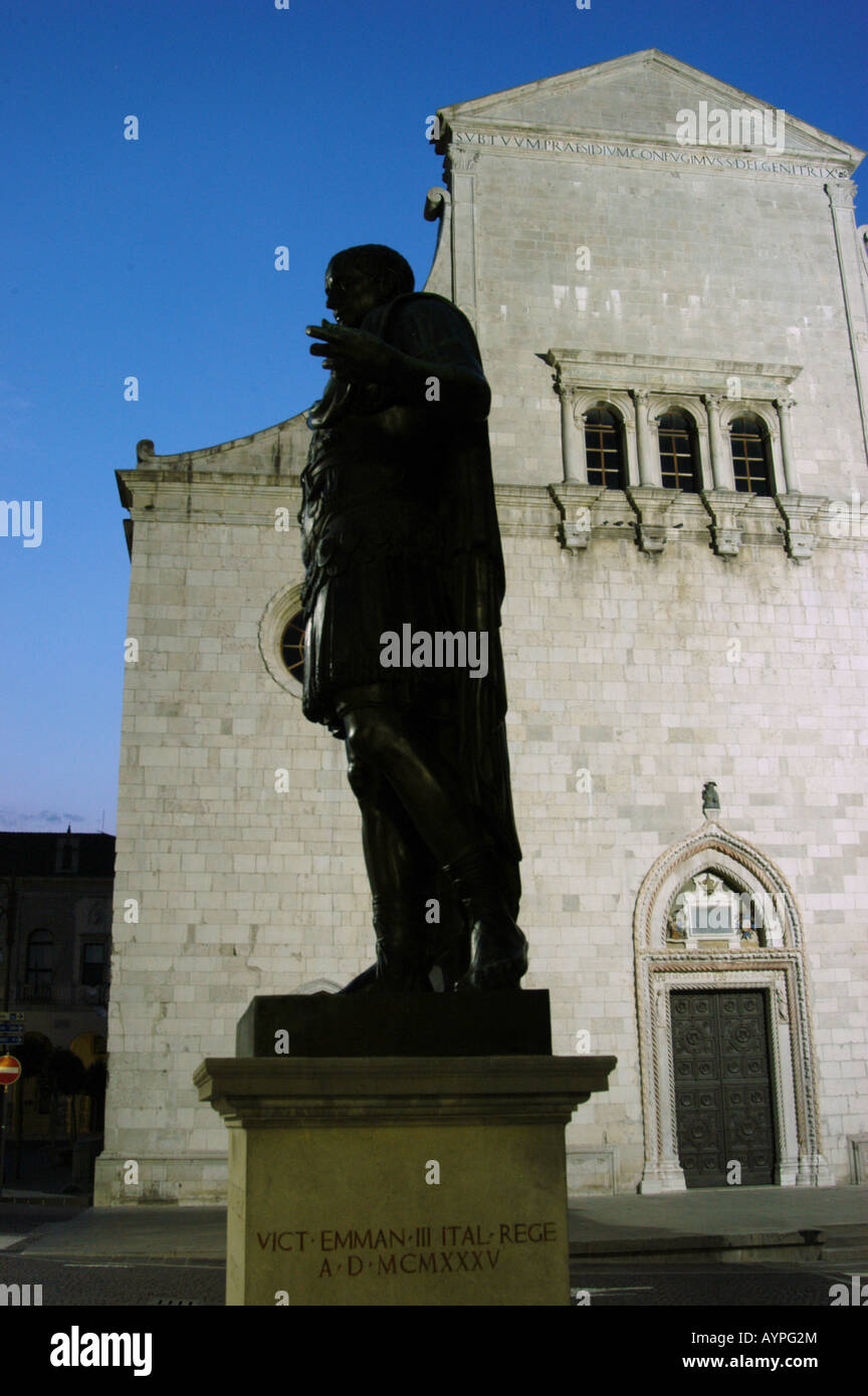 Statue de César à Cividale del Friuli - Italie Banque D'Images