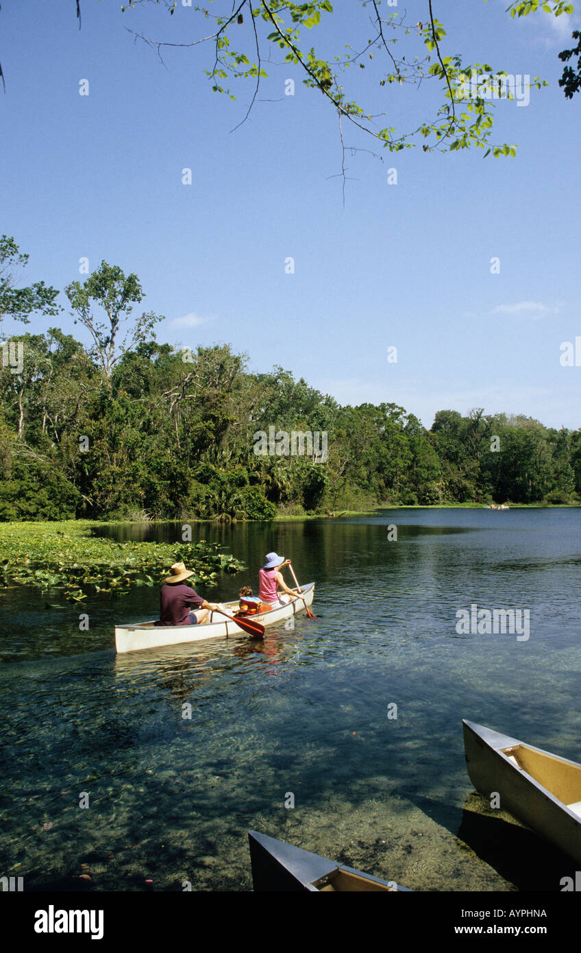 Les canoéistes sur Wekiwa River Wekiwa Springs State Park Banque D'Images