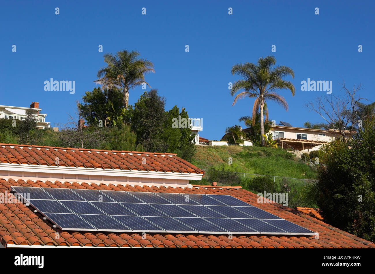 Panneaux solaires résidentiels Banque D'Images