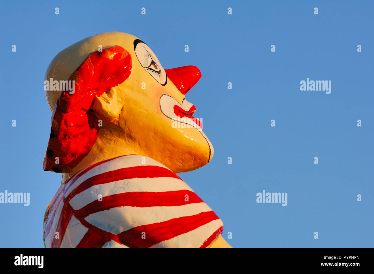 Clown sculpture à une foire annuelle Banque D'Images
