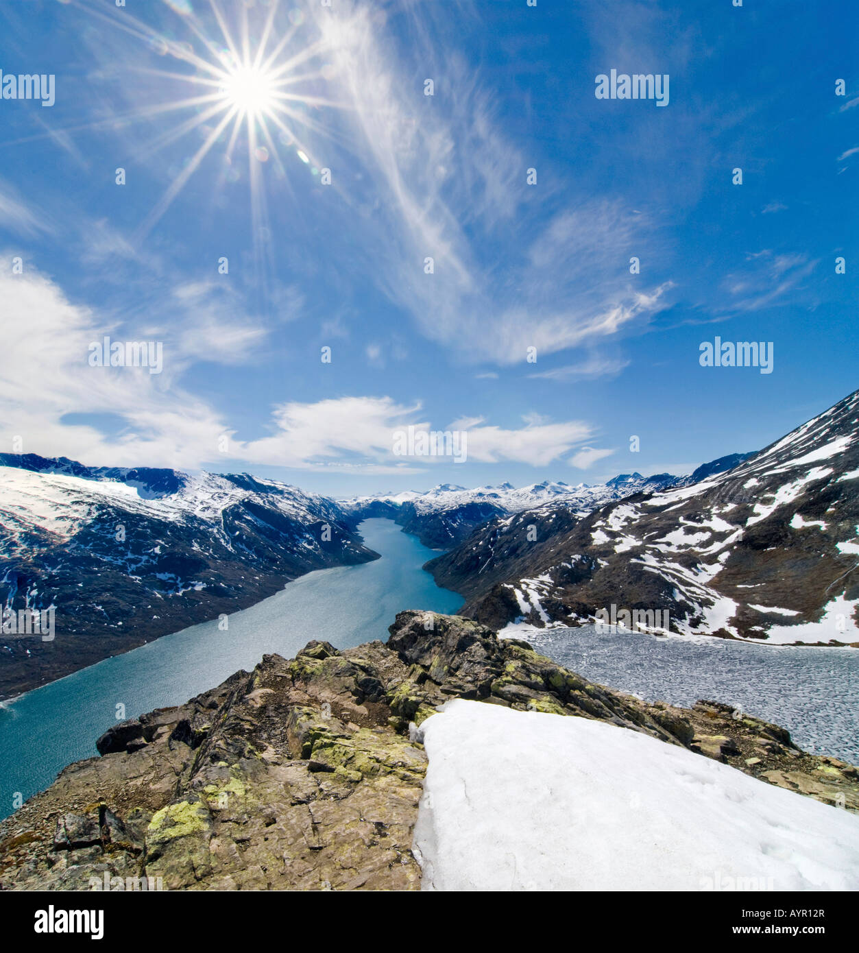 Bessvanet Besseggen Ridge, le lac, le parc national de Jotunheimen, Vaga, Oppland, Norvège, Scandinavie Banque D'Images